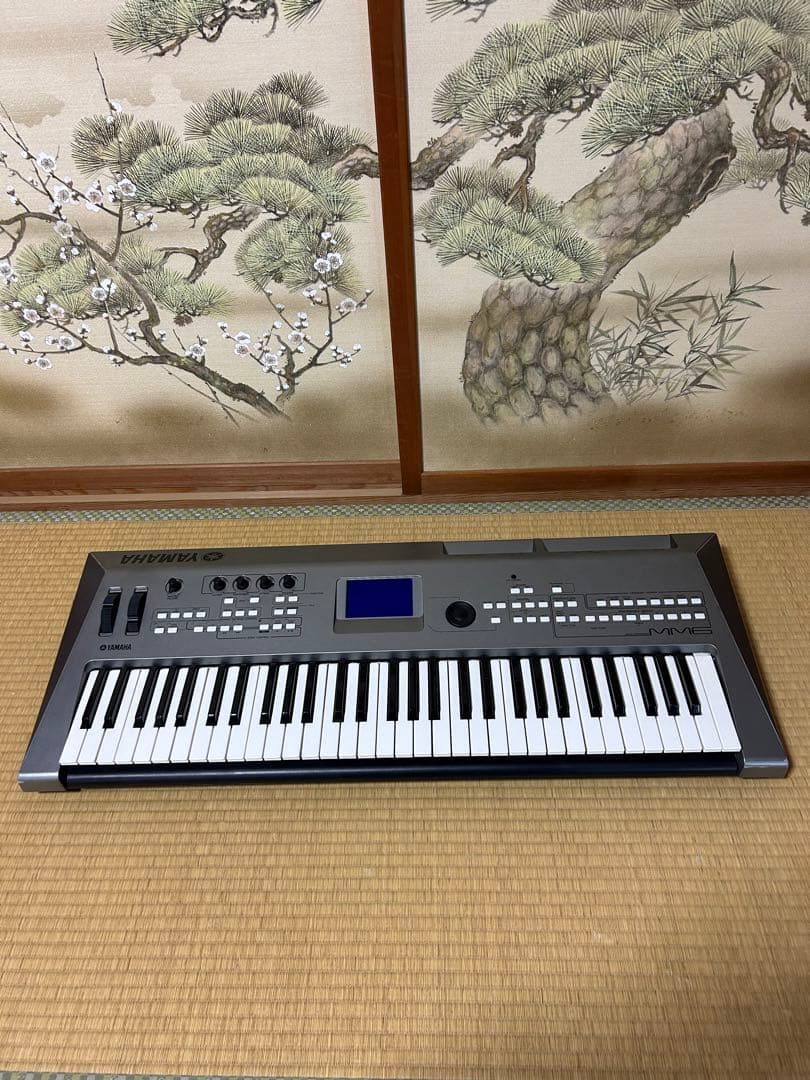 ヤマハ シンセサイザー MM6