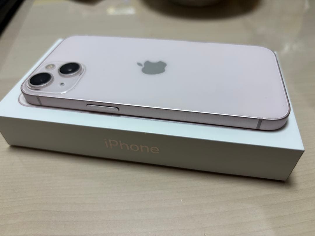 Apple iPhone 13 ピンク 充電ケーブル付き