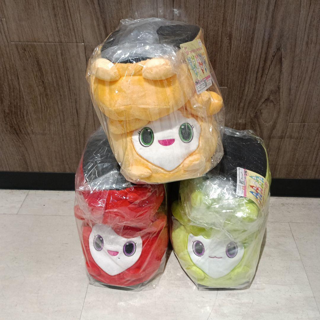 TWICE LOVELYS GiGO限定　ぬいぐるみスリッパまとめ売り写真全て