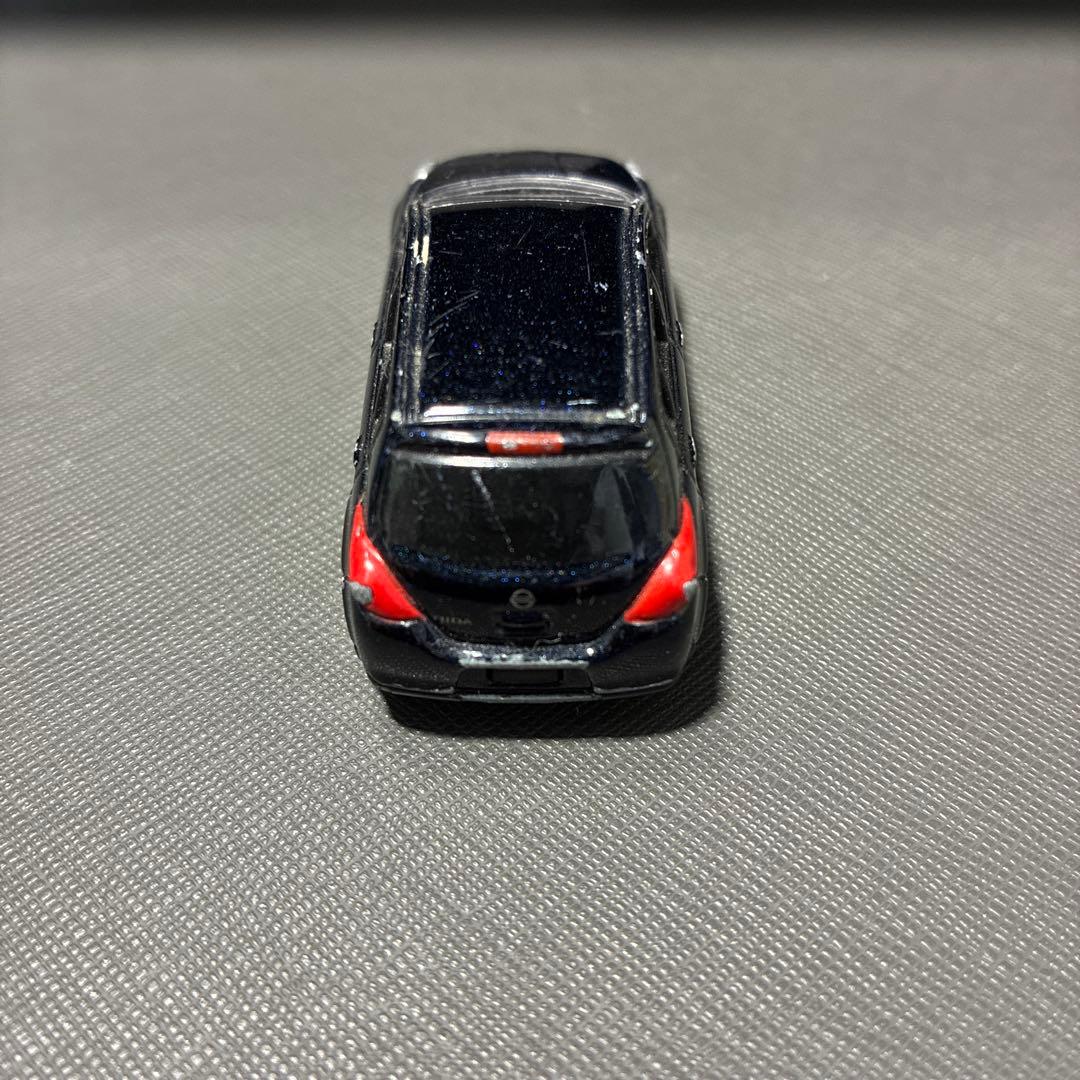 トミカ 日産 ティーダ カラーサンプル 非売品