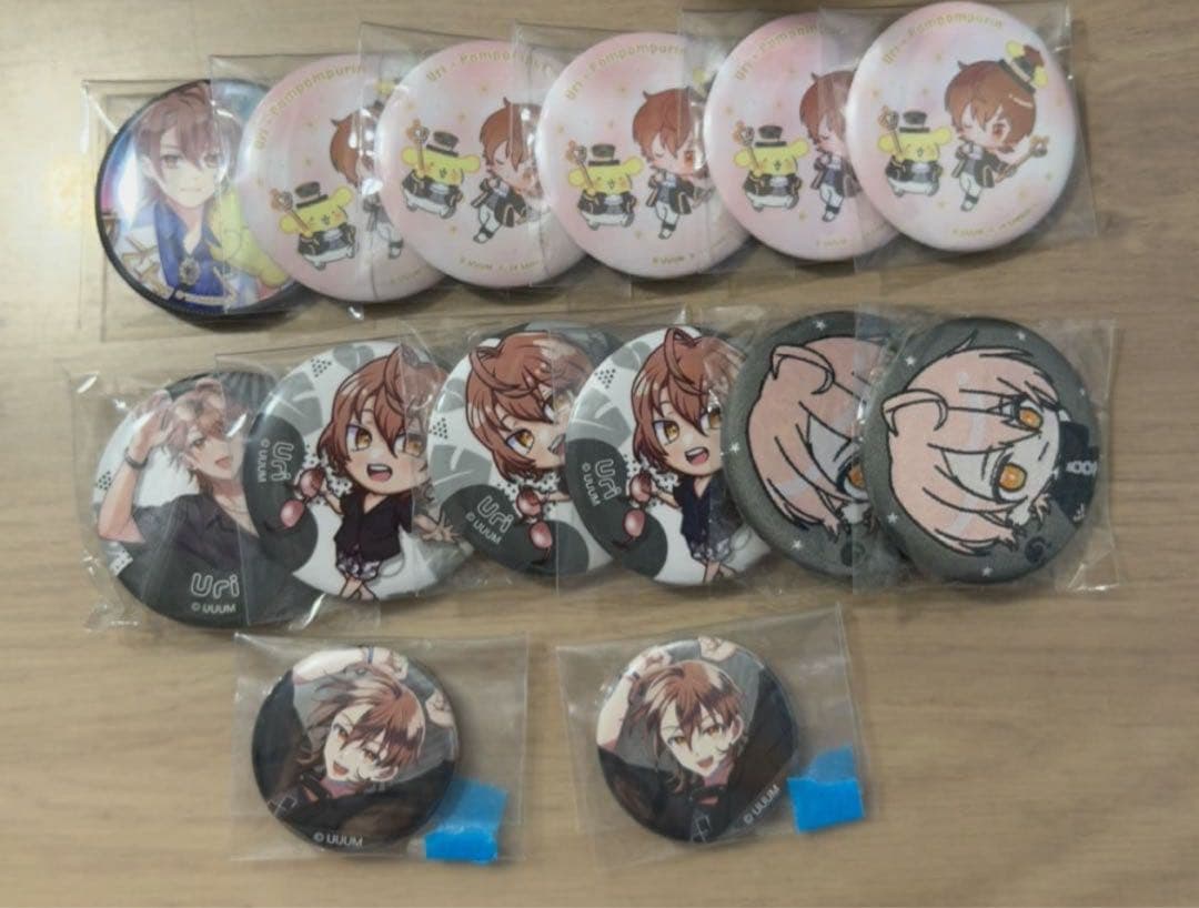 カラフルピーチ うり 缶バッチ