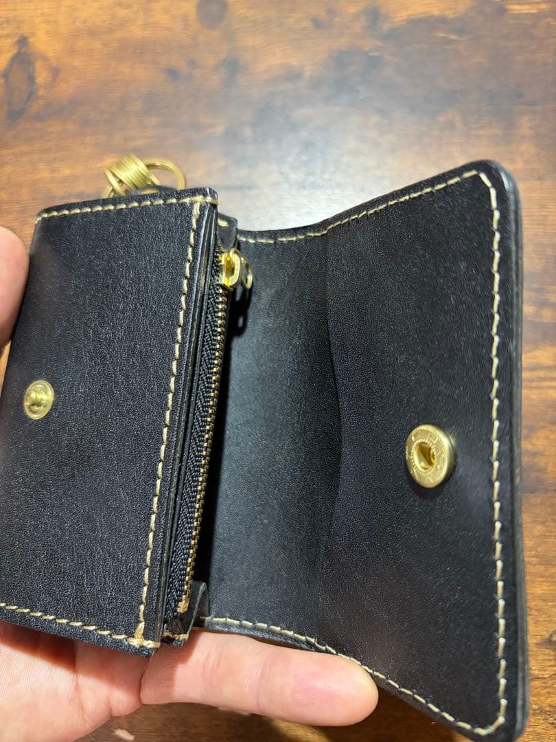 。ポルコロッソ。フィットインキーケース。