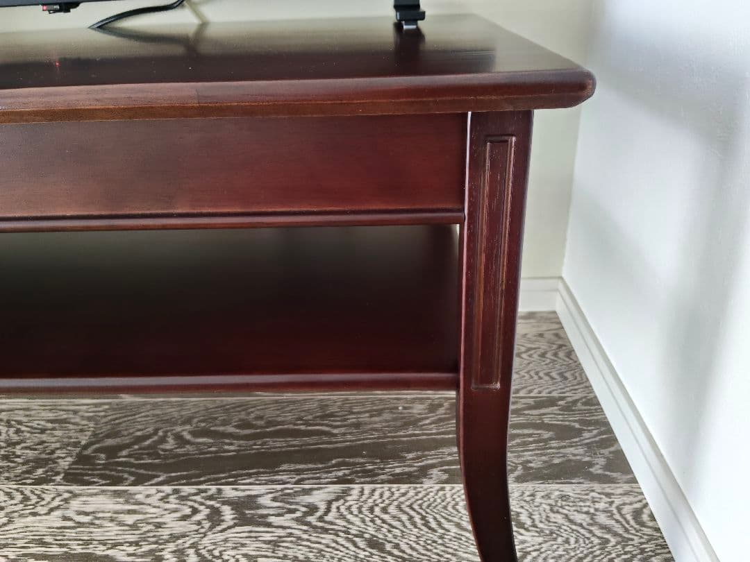 曙工芸製作所のローテーブル