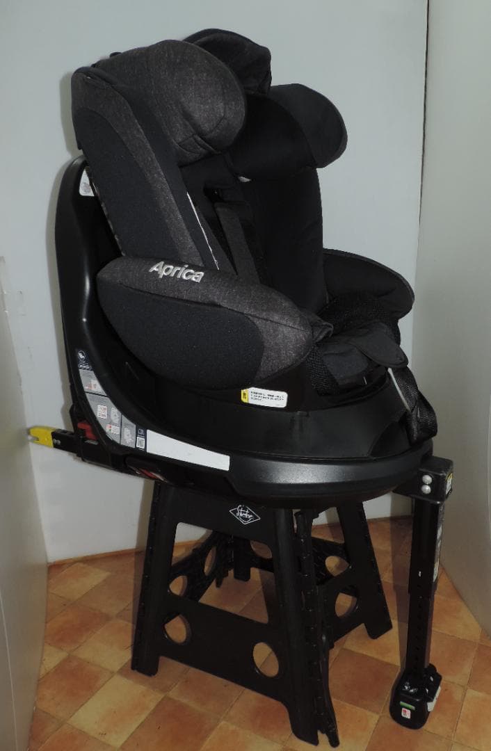 綺麗/フラディアグロウISO FIX STD/新生児～4歳頃/新生児ベッドタイプ