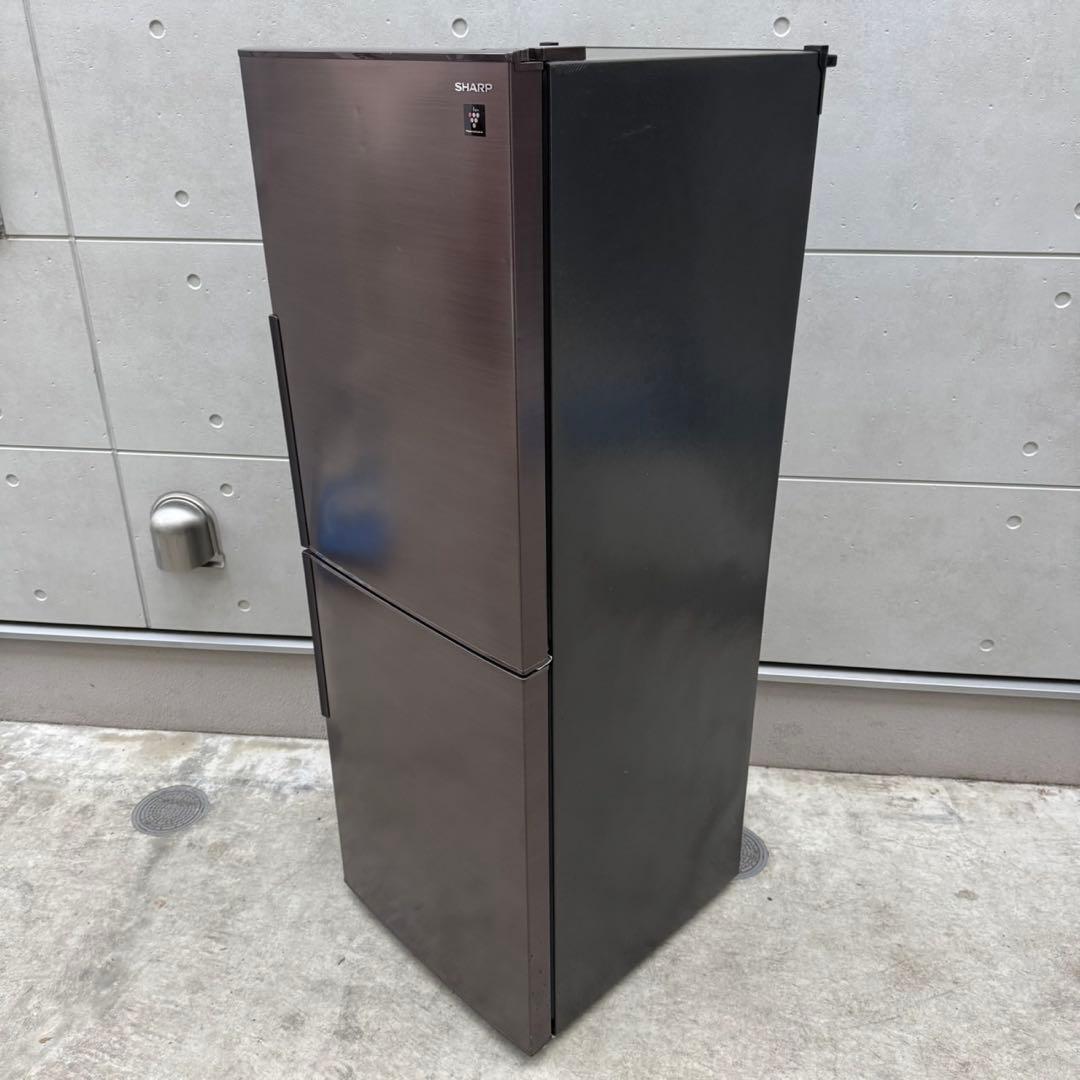 112⭐️2022年製美品★シャープ　冷蔵庫　ブラウン　大型　2ドア　280L
