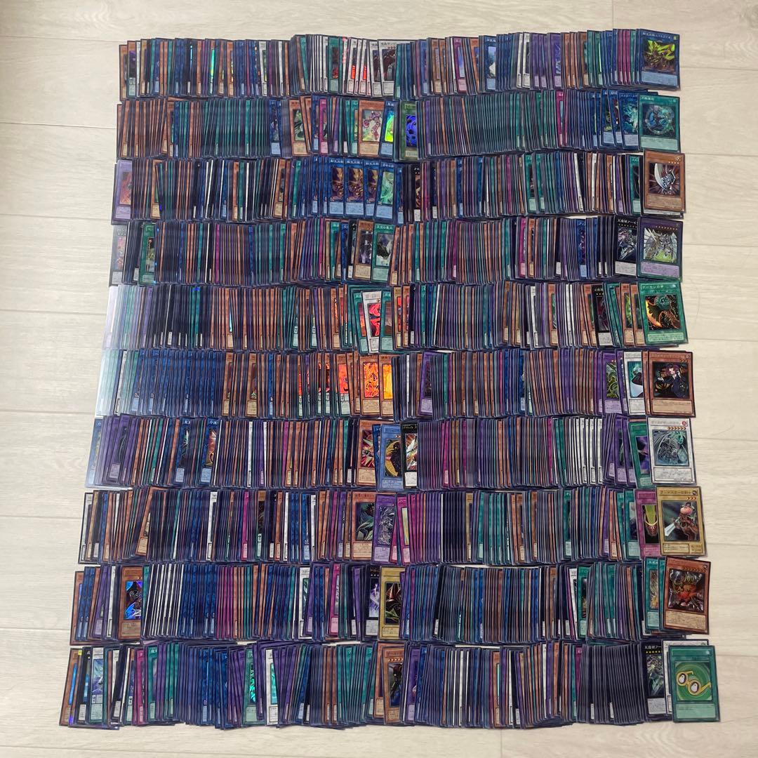 【匿名配送】　遊戯王　スーパーレア以上　10000枚　まとめ売り　処分