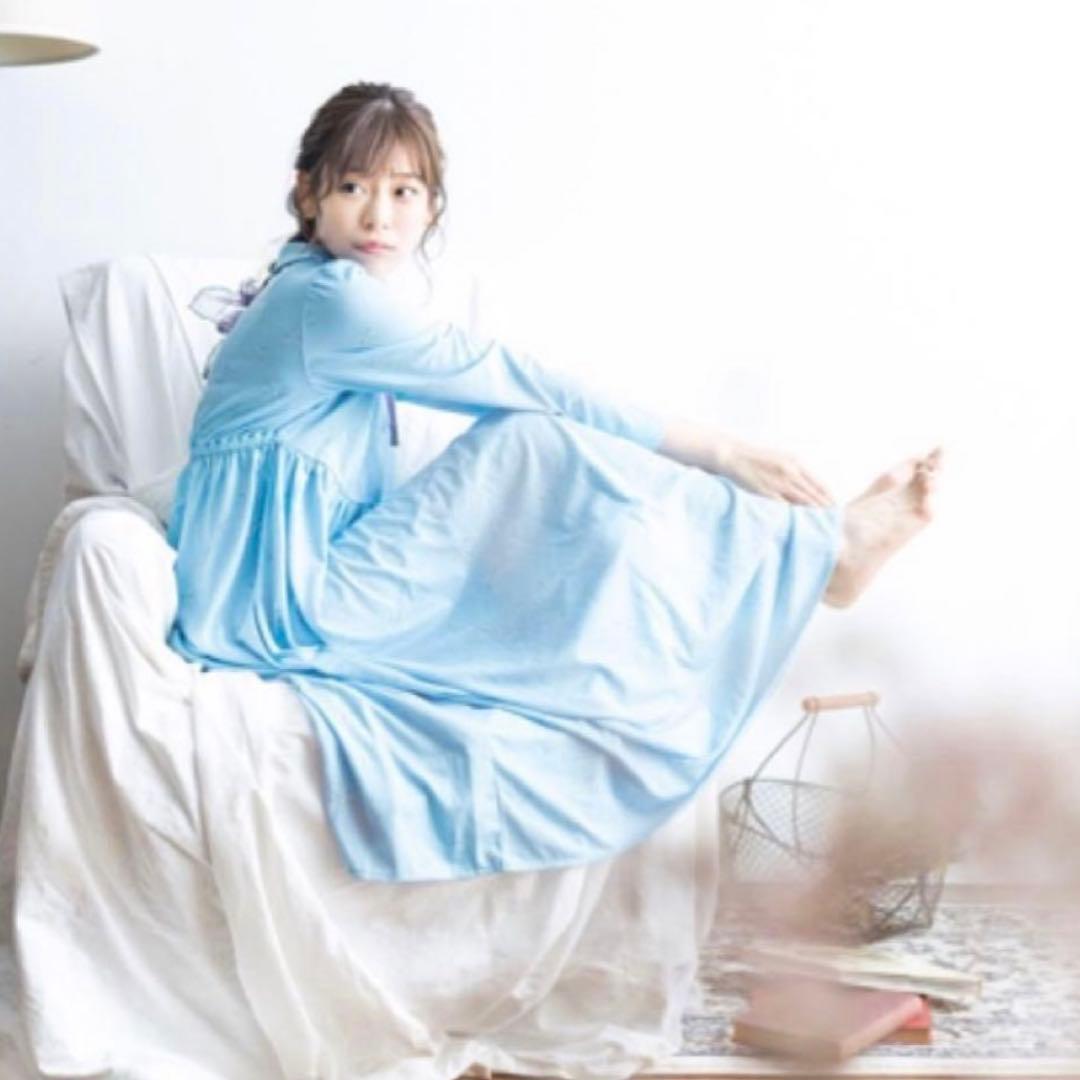 ジブリ　ハウルの動く城 星の光に染まるワンピース　クローゼット