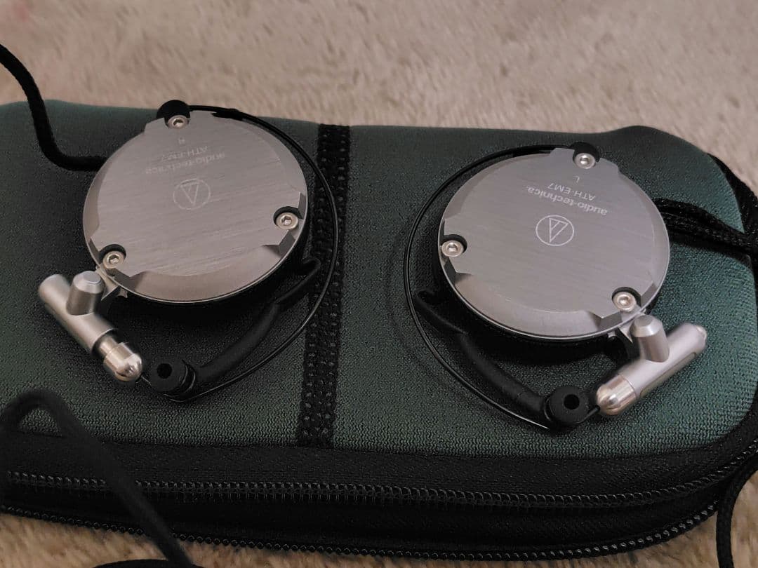 audio-technica イヤフィットヘッドホン ATH-EM7