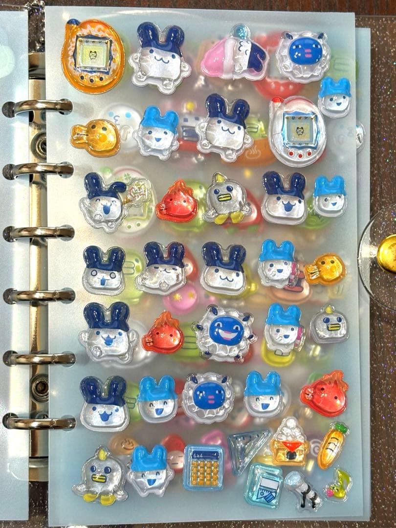 【正規品】たまごっちポンボンドロップシール　シール帳　完成品