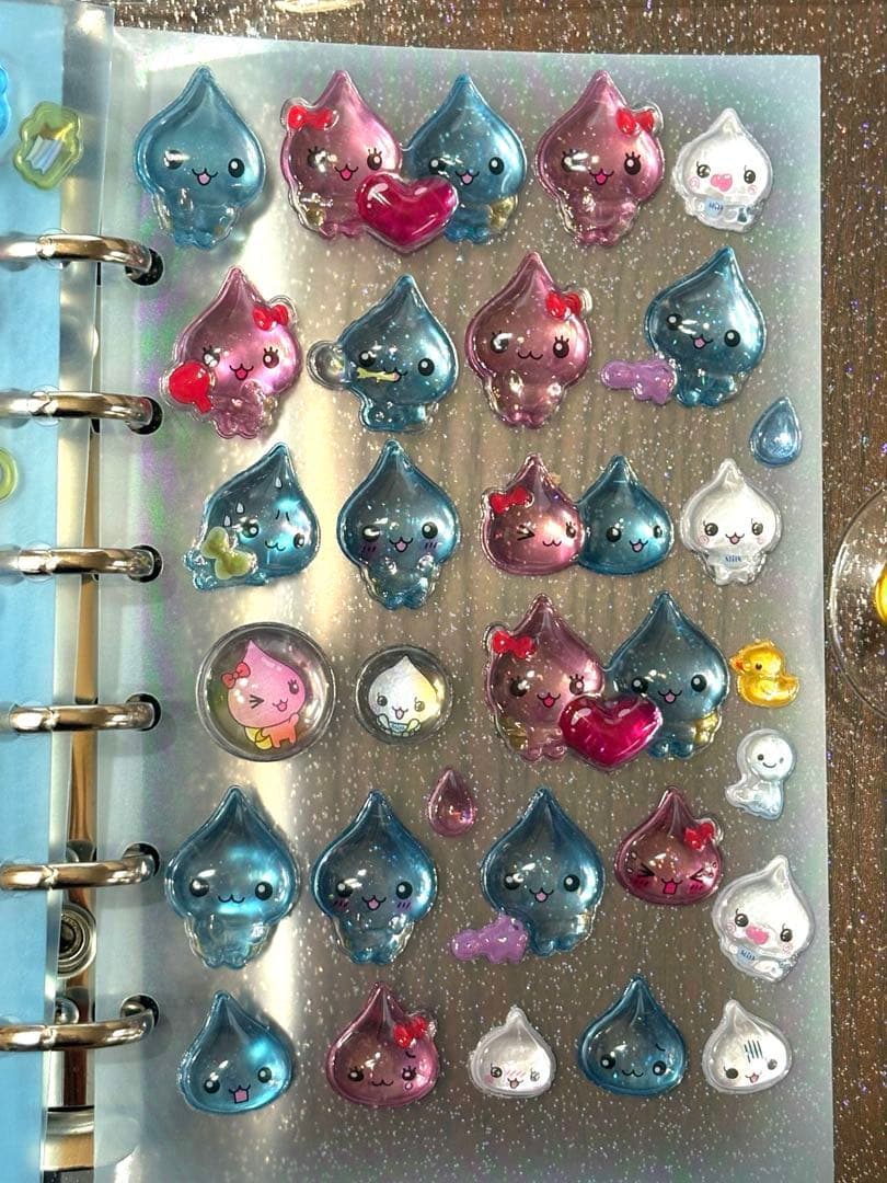 【正規品】たまごっちポンボンドロップシール　シール帳　完成品