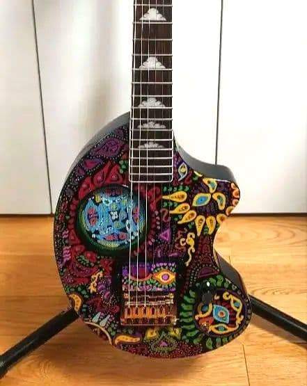 【19日迄値引】FERNANDES ZO-3 hide サイケ ハードケース付き