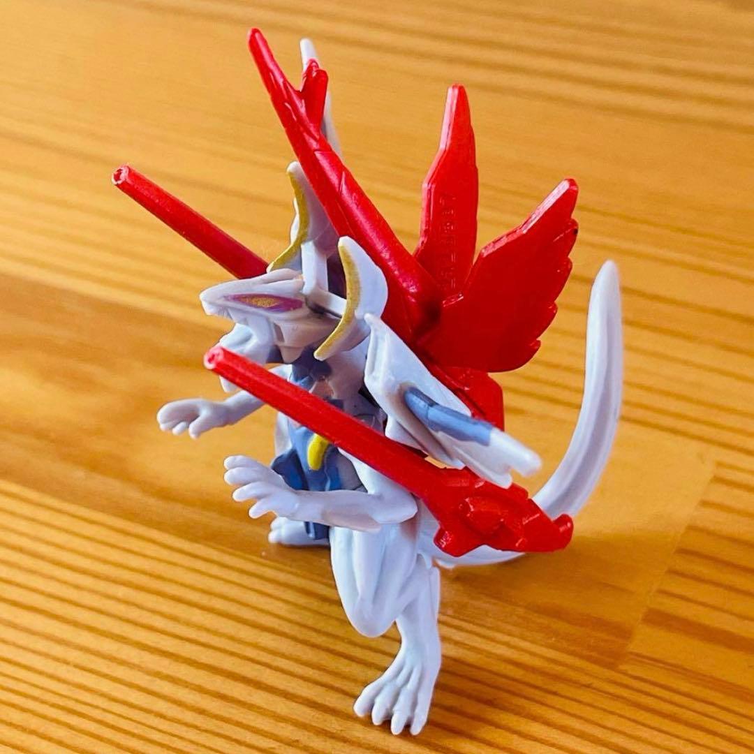 月光龍ストライクジークヴルム　フィギュア　貴重　絶版