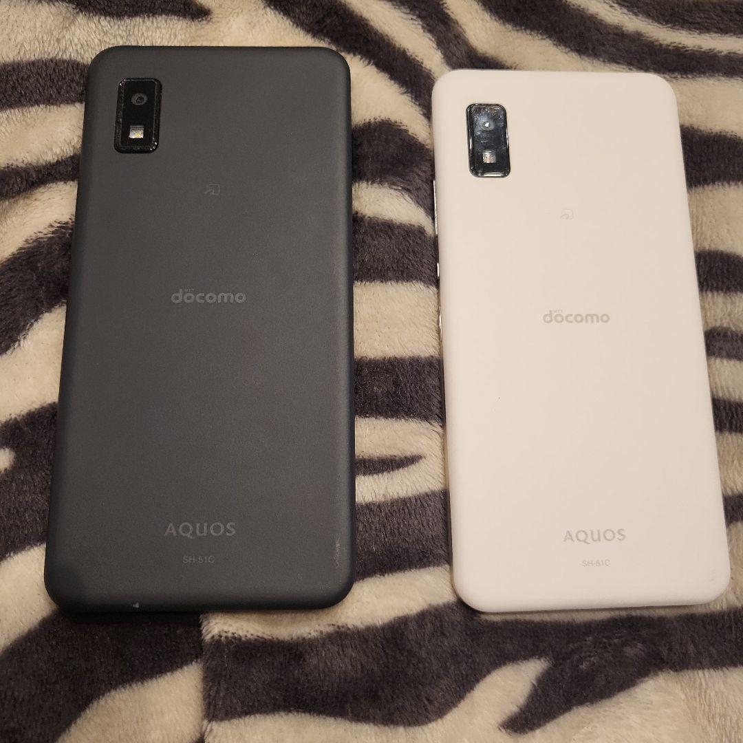 AQUOS　SH-51C本体2つ