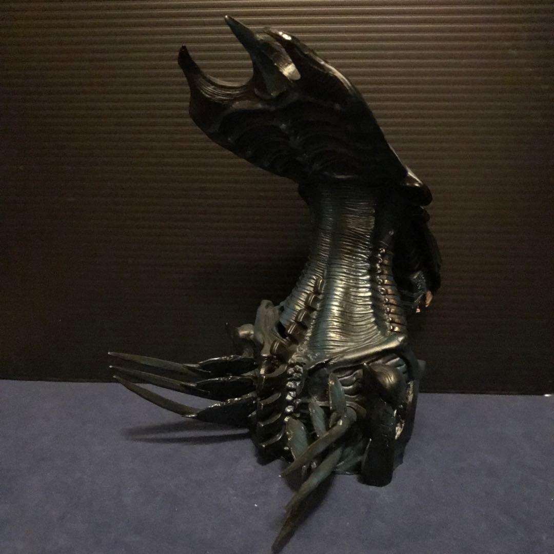 ダイアモンドセレクト製 『エイリアン2』 エイリアンクイーン バストバンク貯金箱