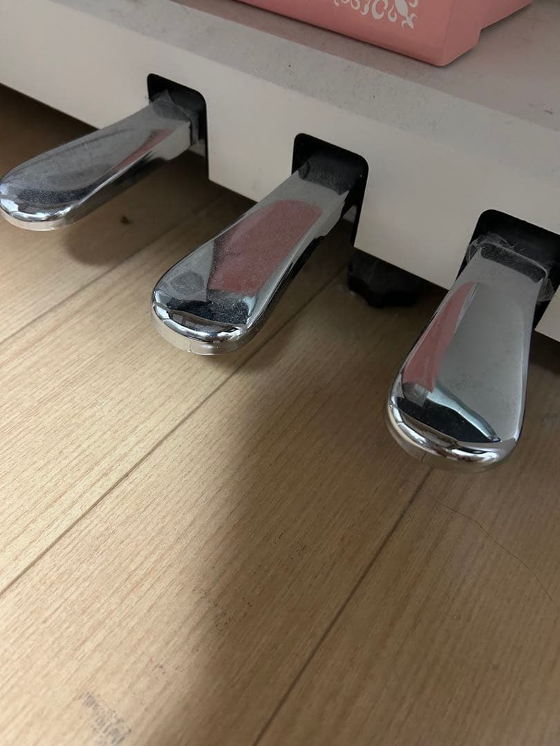 ヤマハアリウスArius YDP-143 ホワイト電子ピアノ配送購入前に相談可能