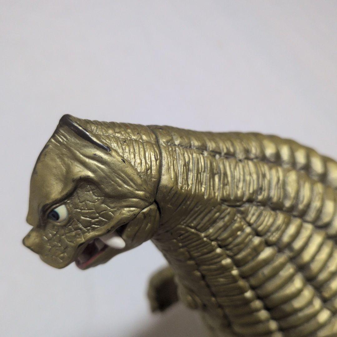 バンプレスト レッドキング 2代目 ビッグサイズソフビ