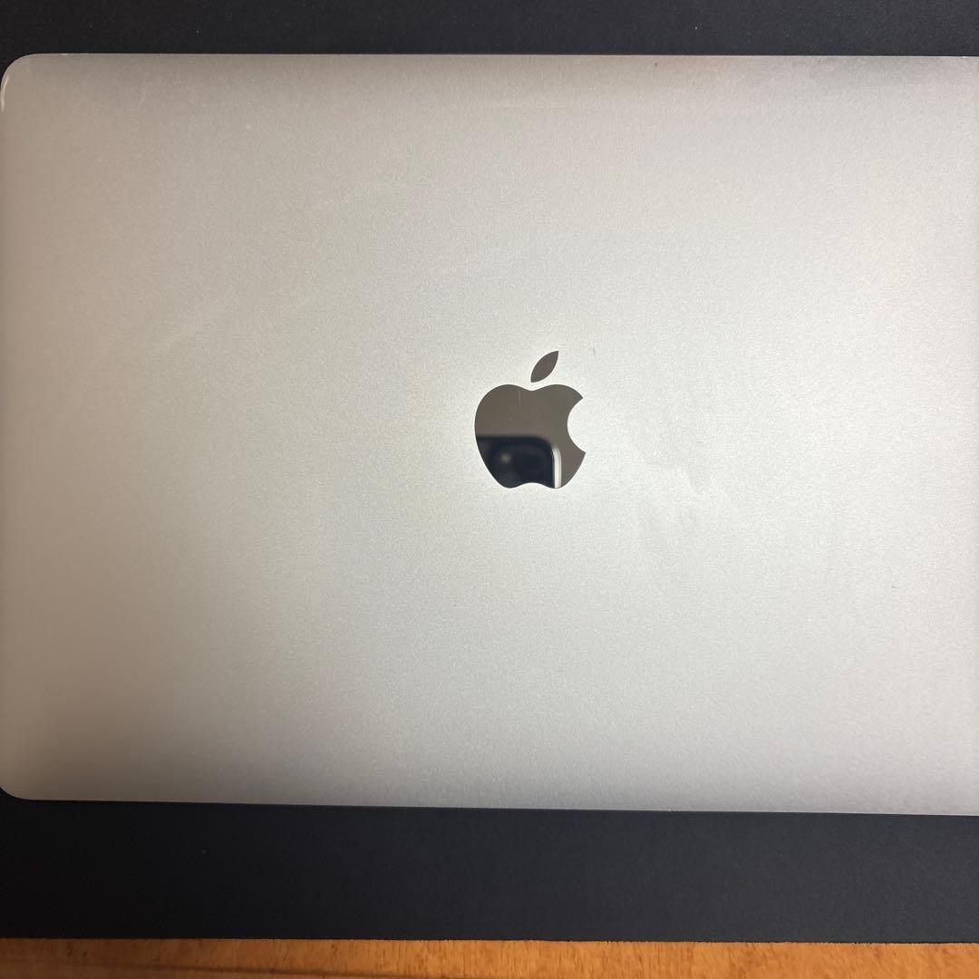 Apple MacBook Air M1 2020 シルバー