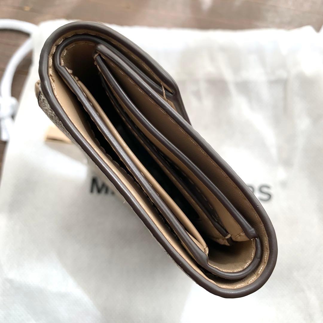 新品未使用 マイケルコース 三つ折り財布 シグネチャー ベージュ バニラコンボ