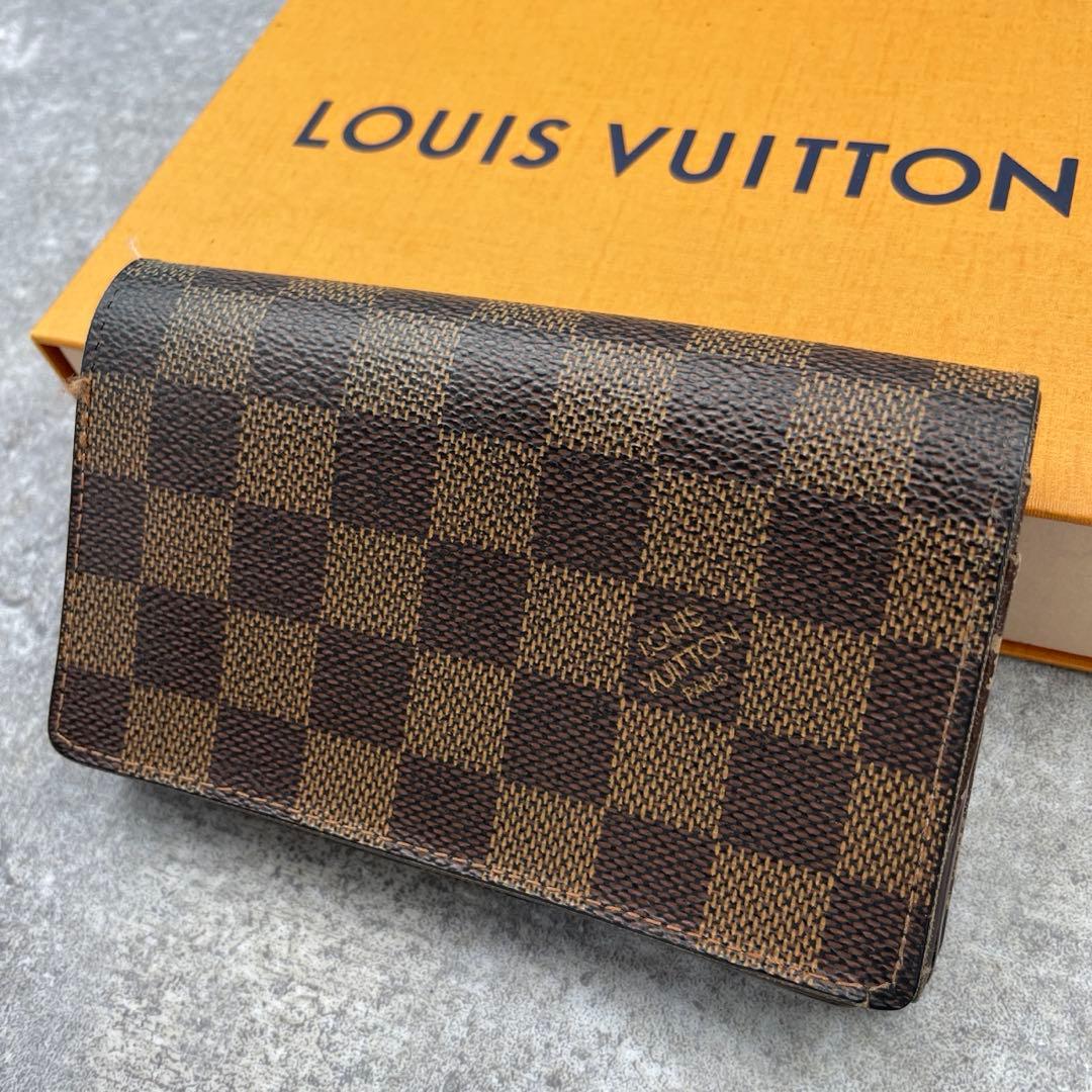 ルイヴィトン　ダミエ　折り財布　ラウンドファスナー　レザー　ブラウン　茶色