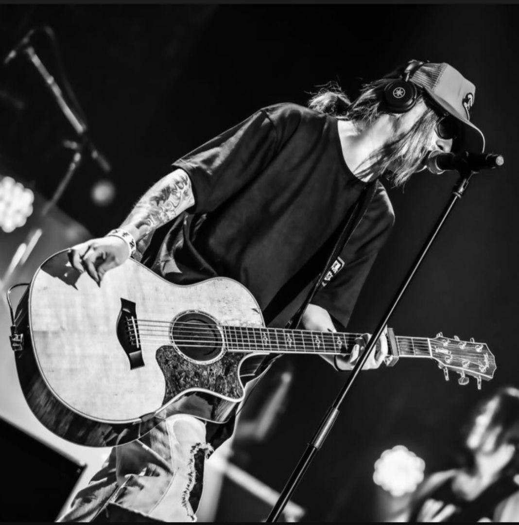 黒夢 CREW Tシャツ mardigras