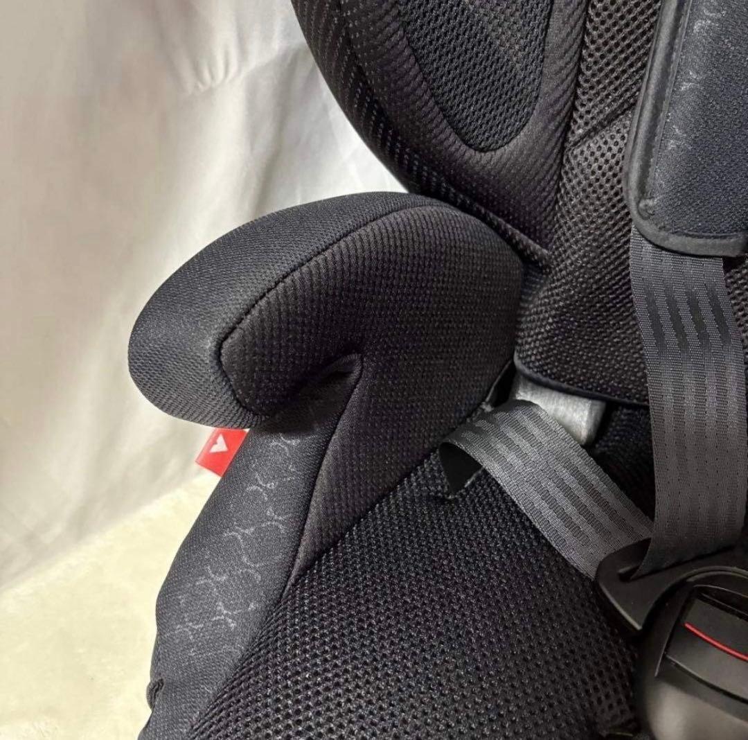 おこめ　Aprica Air Groove Plus 車用チャイルドシート