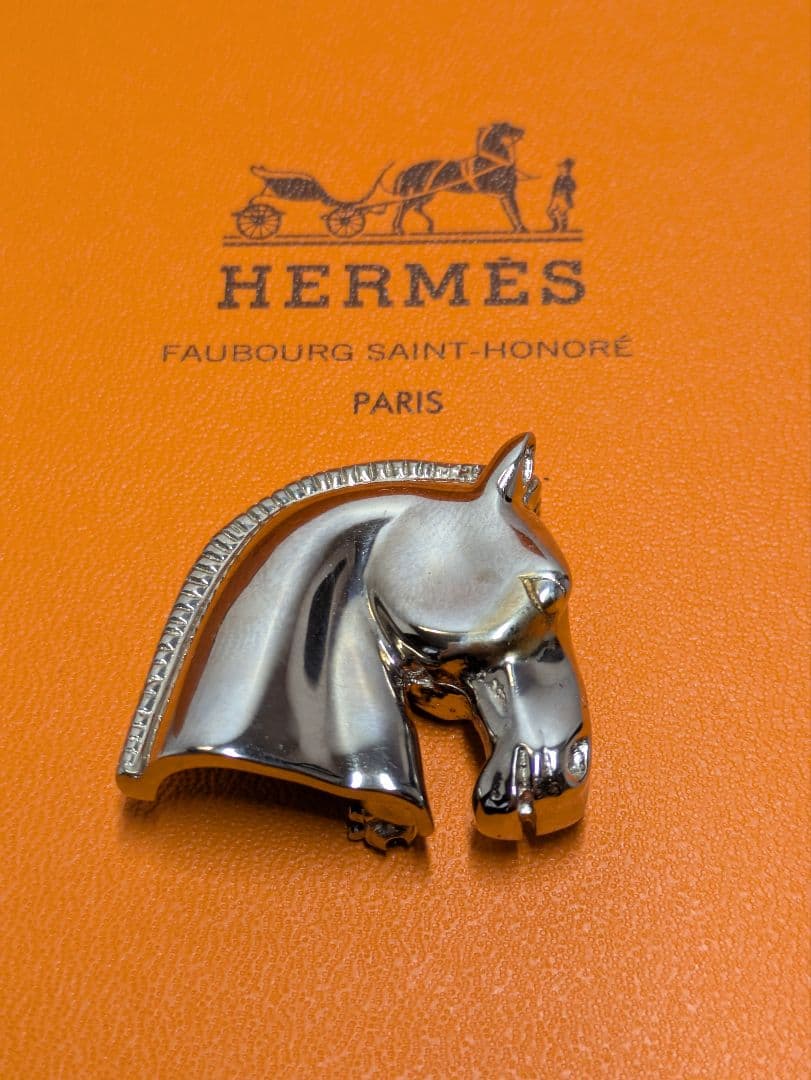 HERMES エルメス　ホースシュバル　ブローチ　シルバー