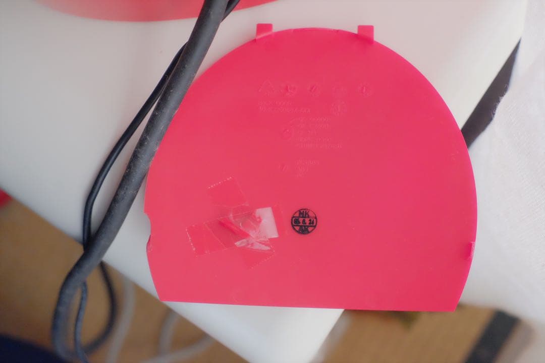 リンゴ型テレビ　ブラウン管　hannspree スペースエイジ　レトロポップ