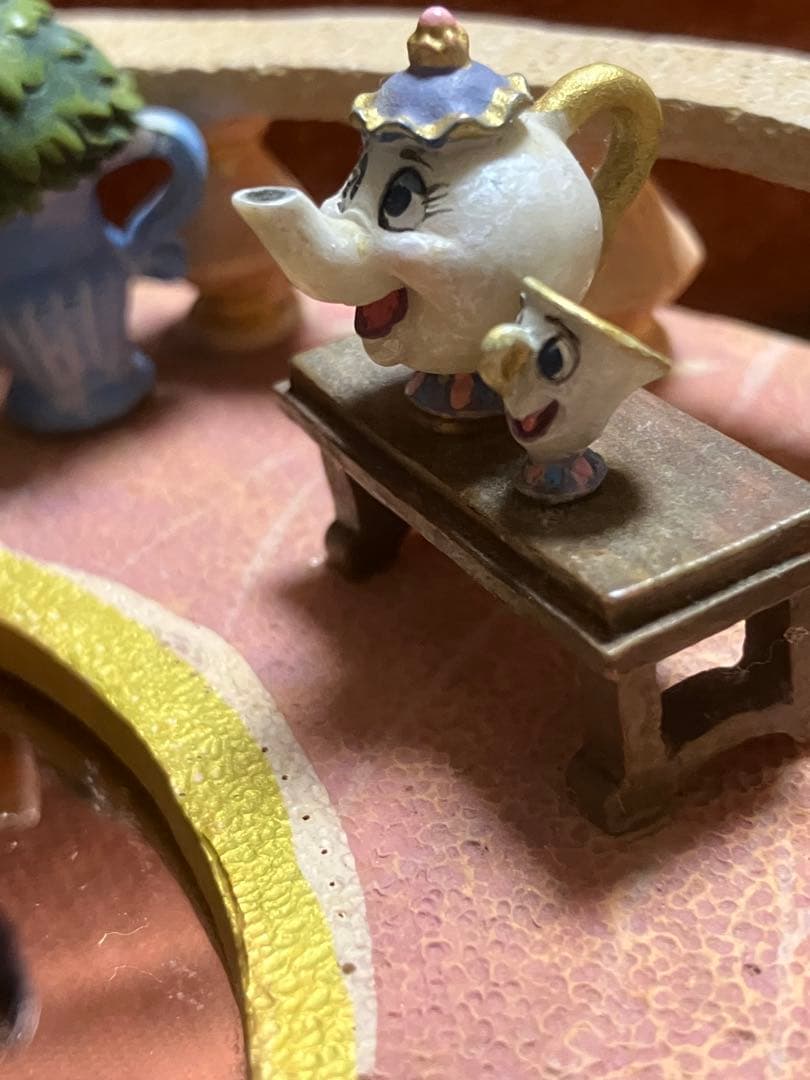 美女と野獣ダンスシーンのオルゴールです。