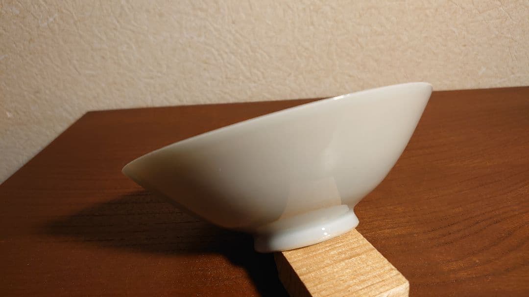 李朝　古染付　染付　華の図　古玩　平茶碗　茶道具　菓子鉢　１客