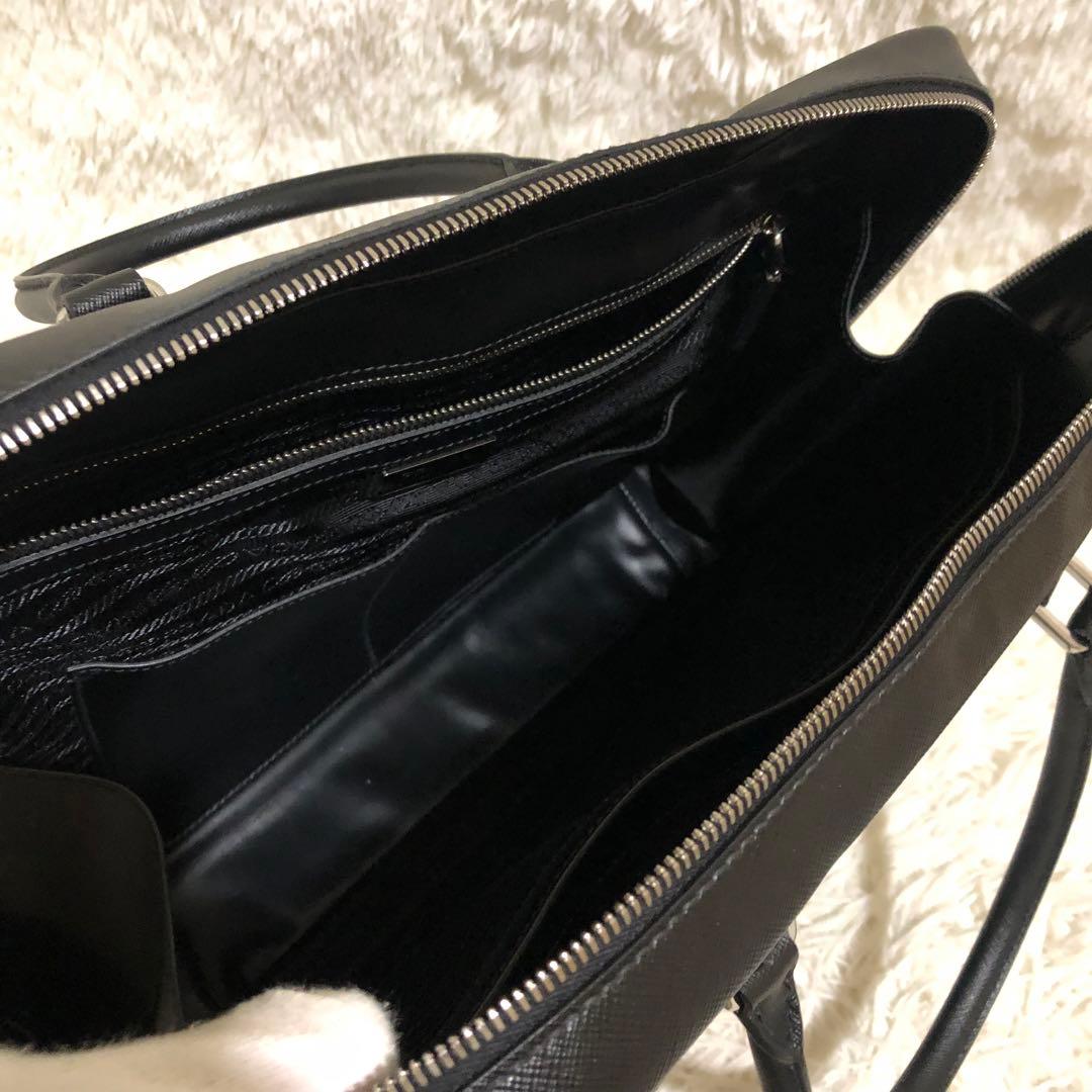 未使用✨プラダ　 2way レザー ショルダーバッグ　 ビジネスバッグ