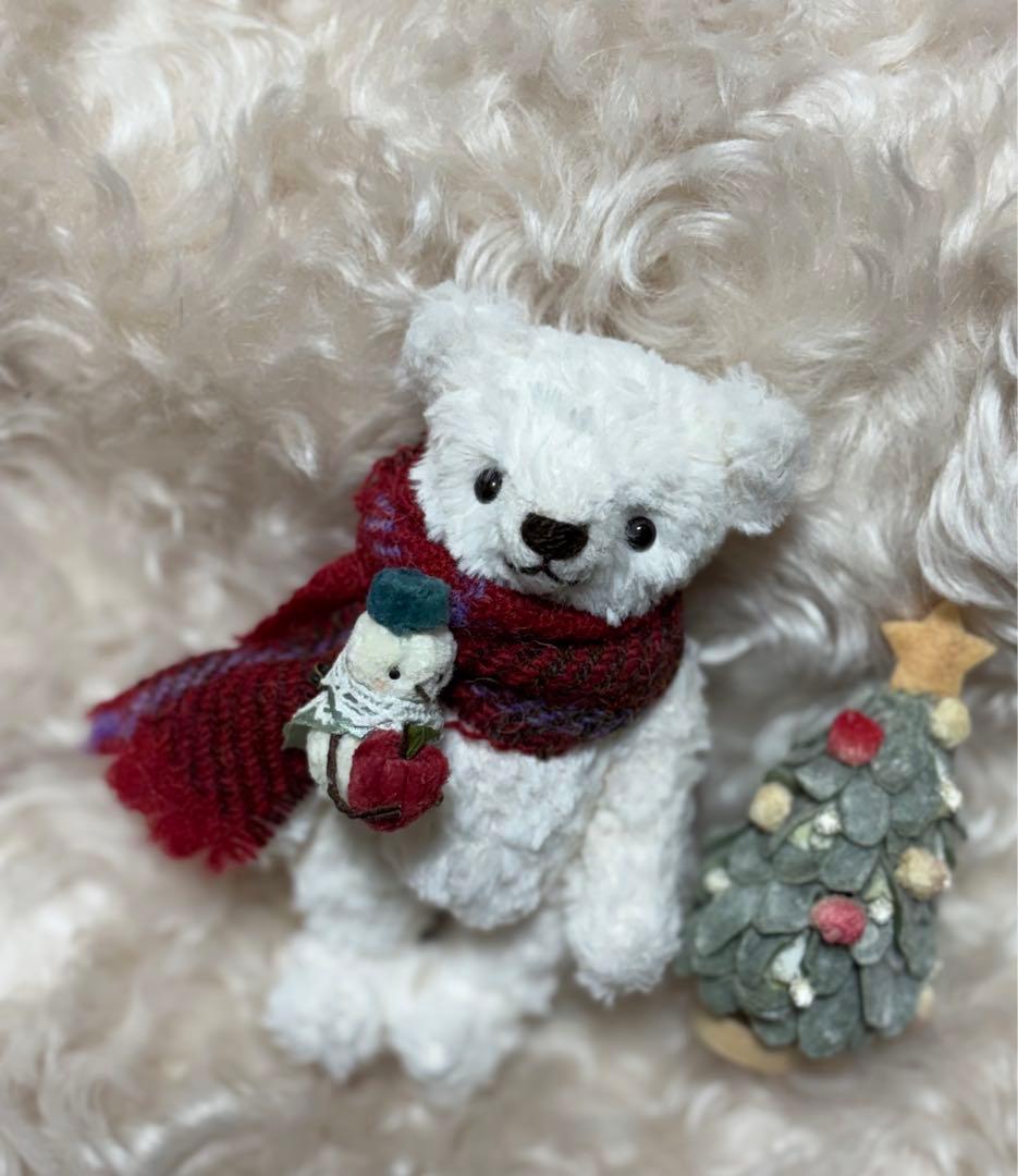 マフラーと雪だるま付き テディベア クリスマスバージョン