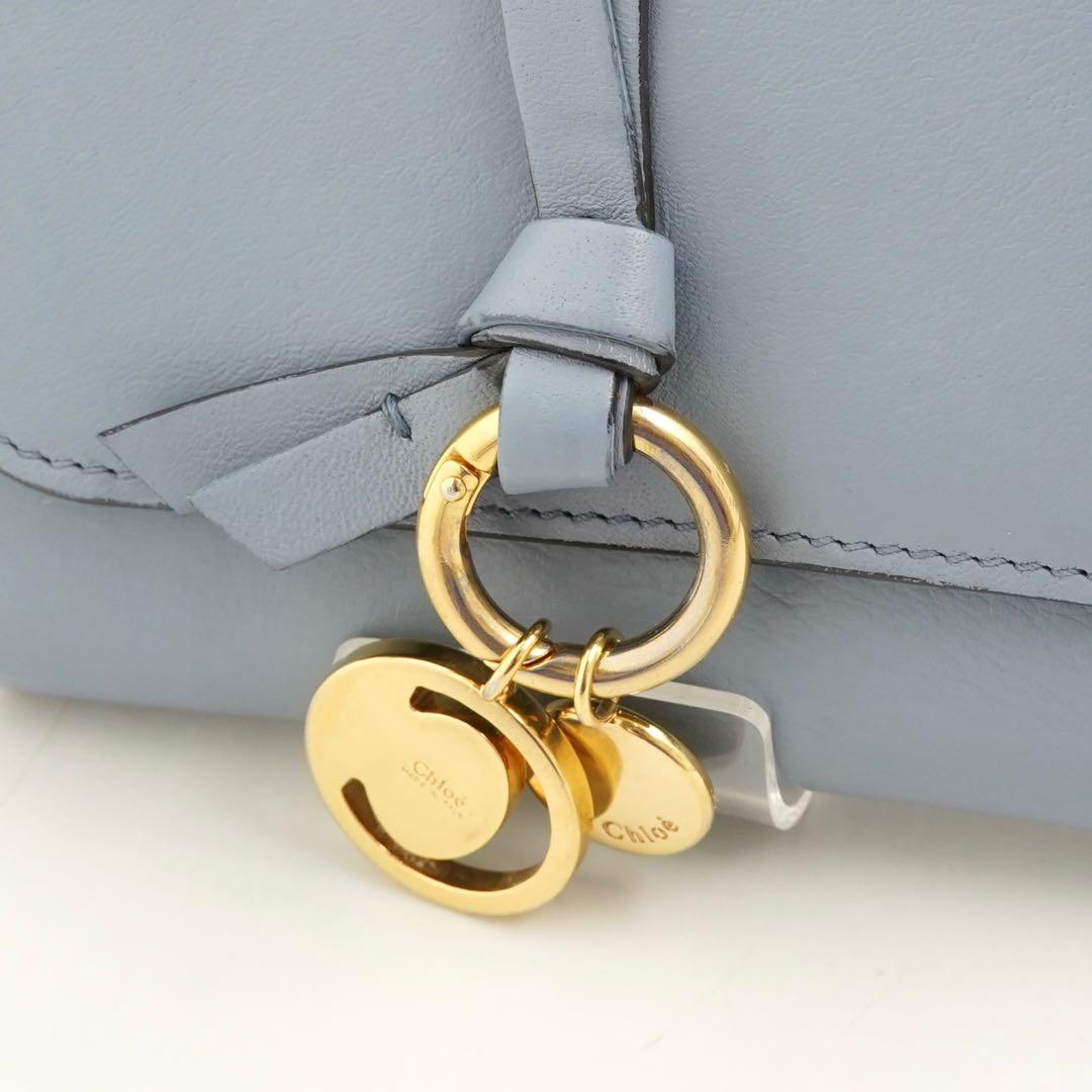 ✨極上美品✨　Chloe クロエ　三つ折り　アルファベット　Cチャーム