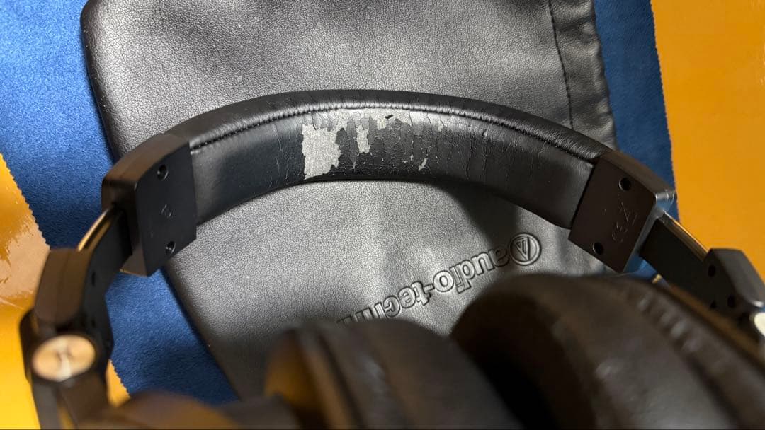 ヘッドホン audio-technica ATH-M50x