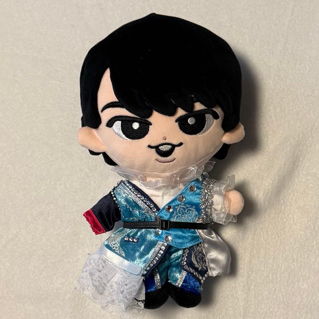 瑠ページ　Bigぬいターコイズ衣装 宮舘涼太