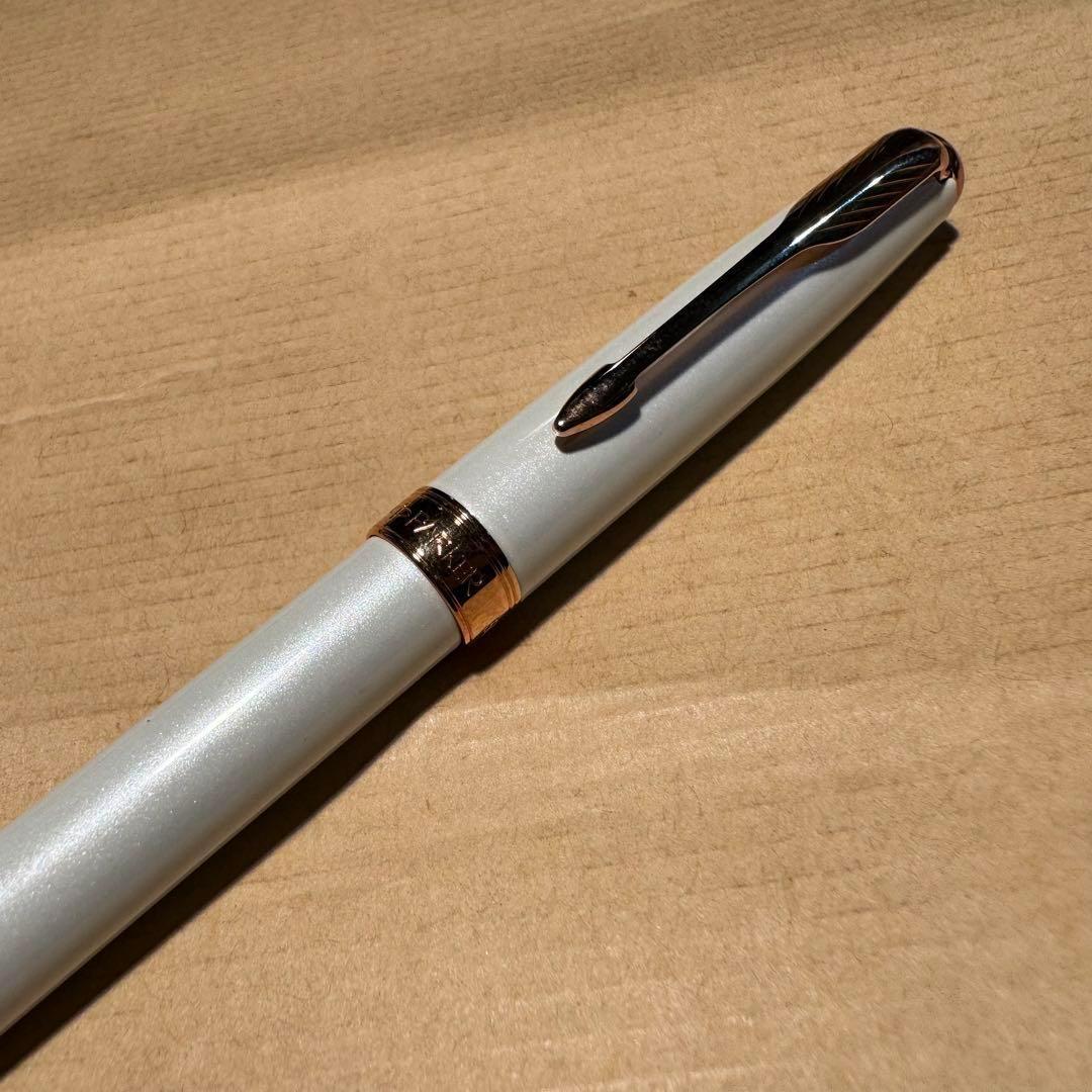 パーカー ソネット 油性ボールペン パールPGT 美品 定価22000円
