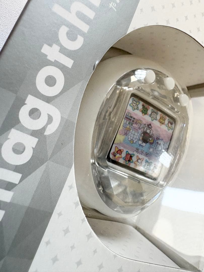 未開封　たまごっち　Tamagotchi id ホワイト BANDAI