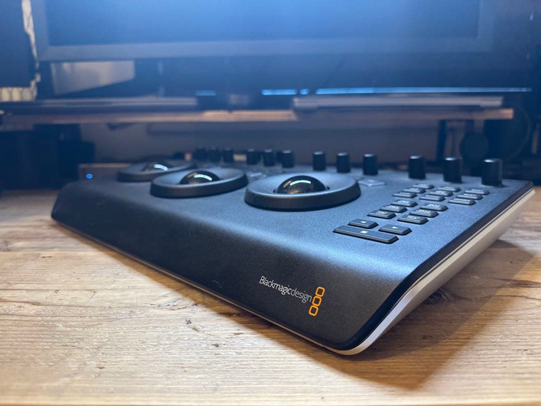 【24年購入・ほぼ未使用】DaVinci Resolve Micro Panel