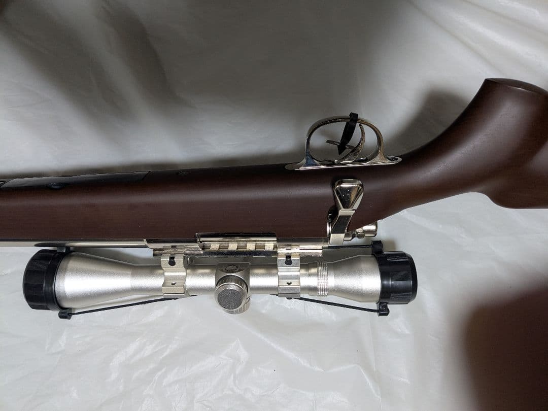 東京マルイプロハンターリアルショック木目調ストックVSR−10。今回最後の値下げ