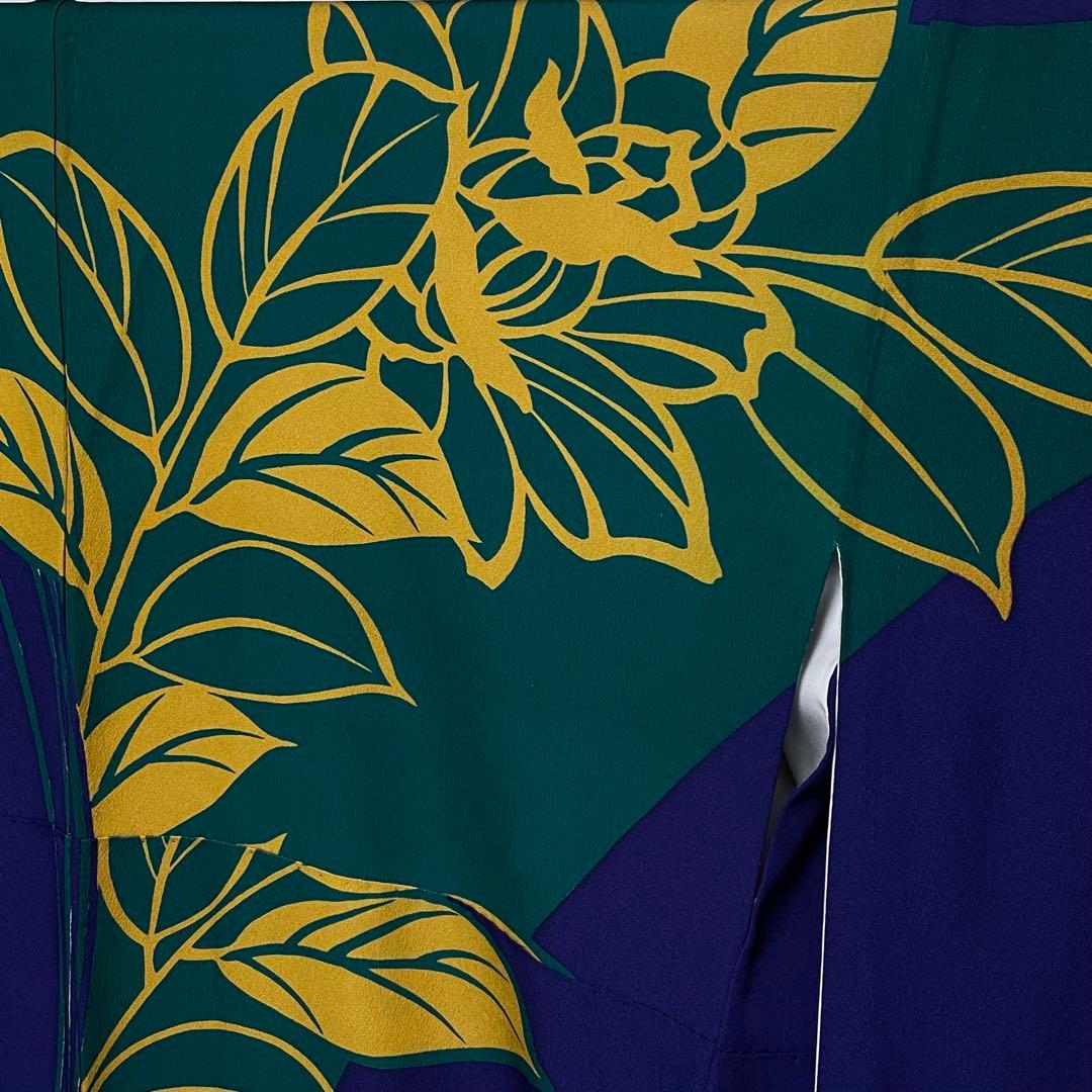 D768 振袖　大牡丹　金彩　正絹　着物　袷　極美品