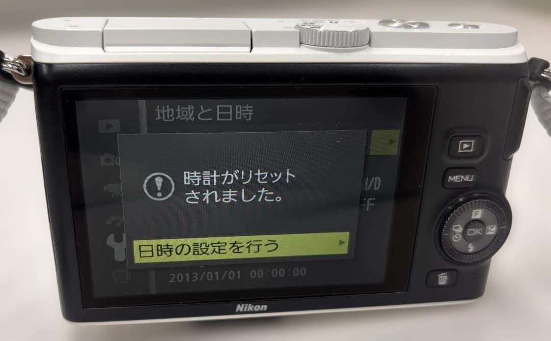 ニコン Nikon 1 J3 ミラーレス一眼レフカメラ 10-100mmレンズ