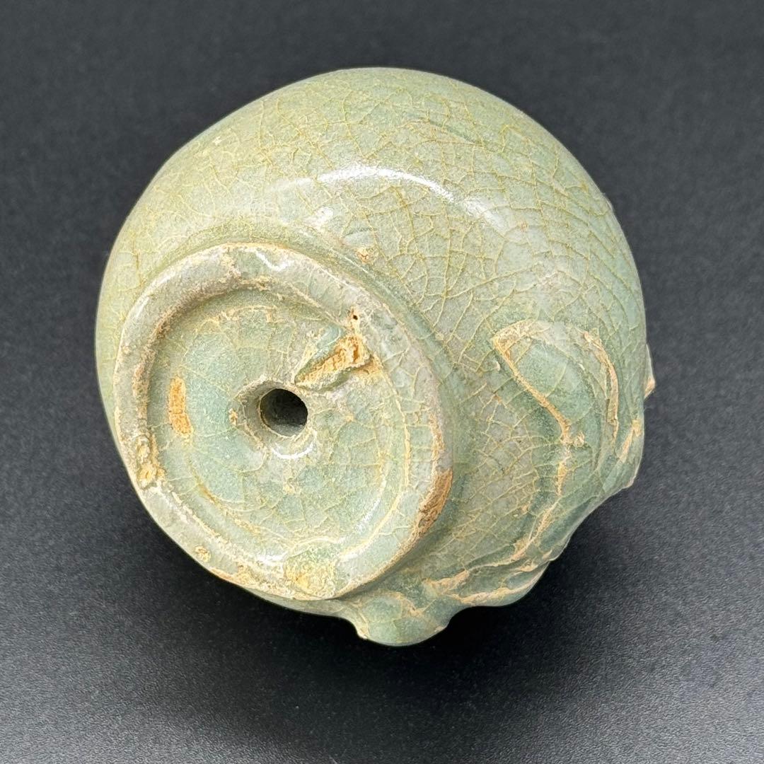 中国　高麗　青磁　桃形　水滴