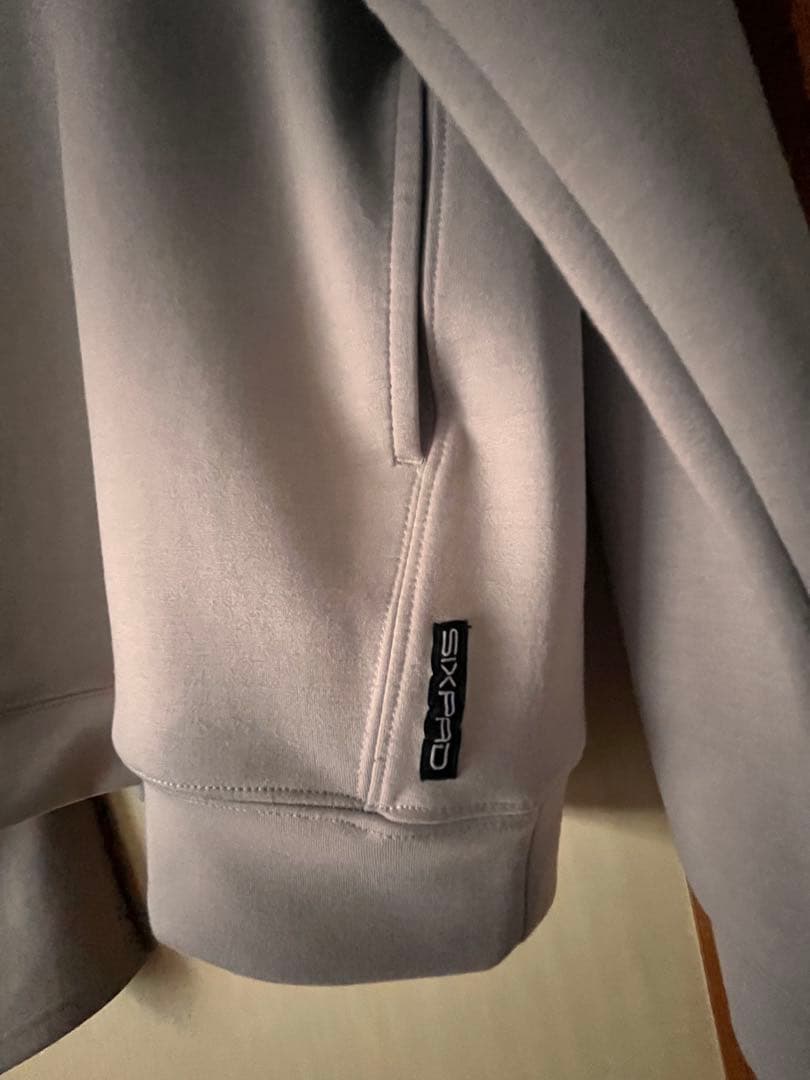 sixpad リカバリーウェア 上下セット Sサイズ
