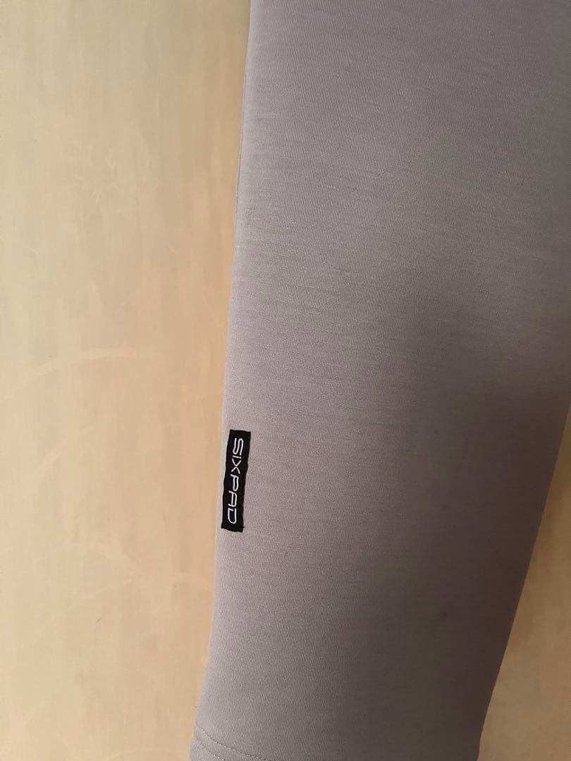 sixpad リカバリーウェア 上下セット Sサイズ