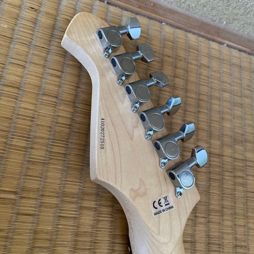 Legend ストラトキャスタータイプ エレキギター サンバースト