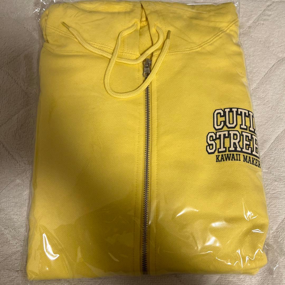 古澤里紗　OSHI API Zip-up hoodie