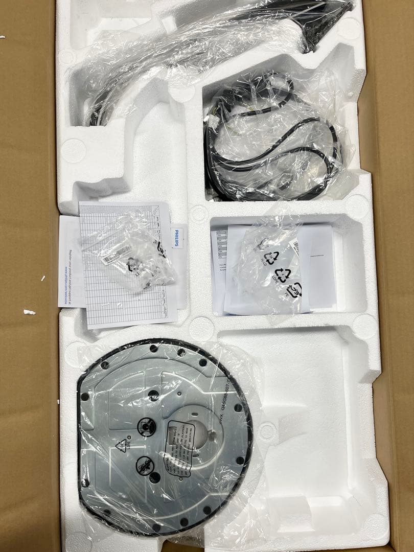 Philips 328P6VU 32型モニター内蔵スピーカー4K USB-Cハブ