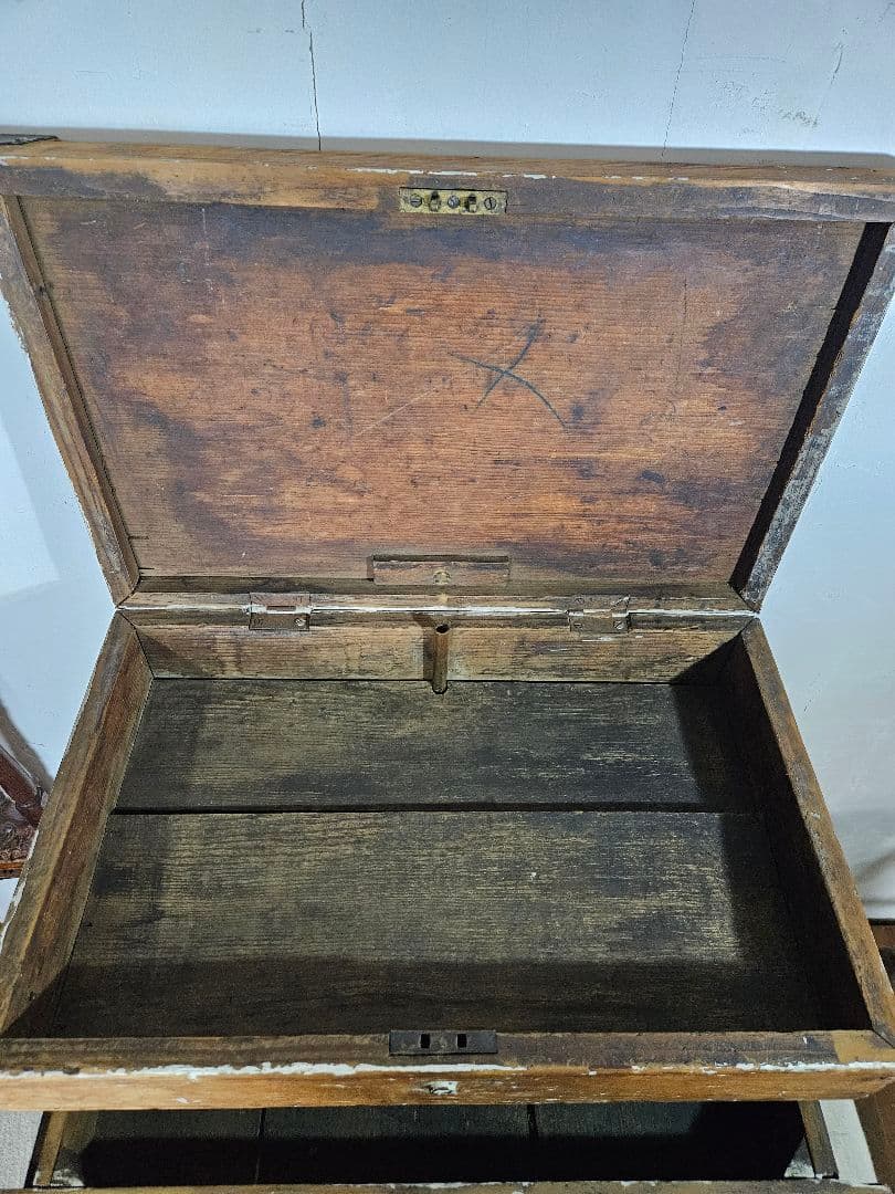 USアンティーク 無垢材の古い工具箱 木製 木箱 ツールボックス 道具箱 ケース