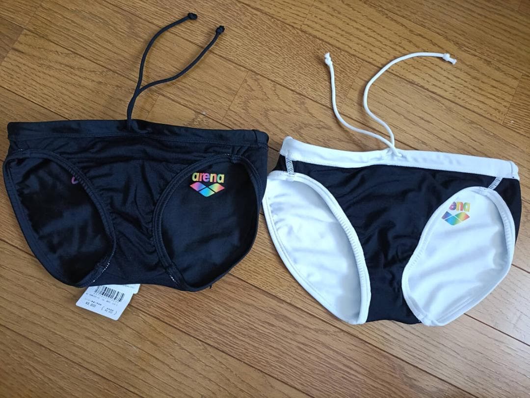 agnes b. x arena トレーニング リミック スイムウェア2枚セット