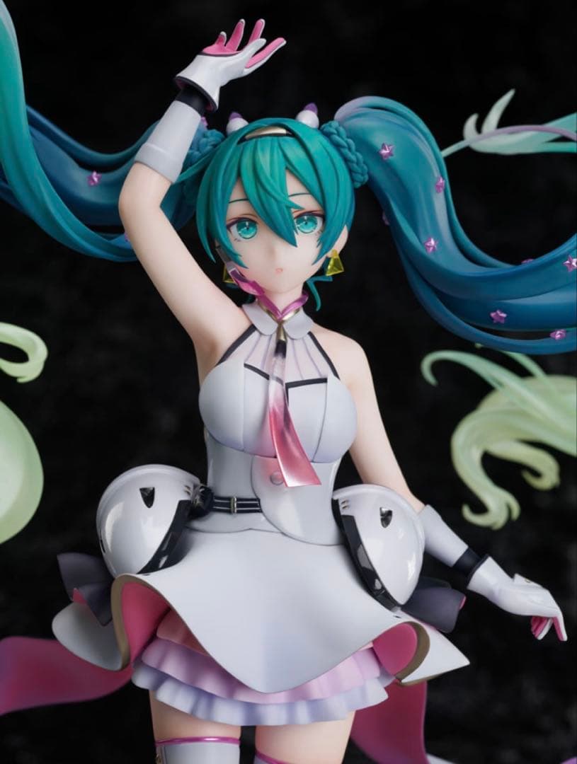 初音ミク GALAXY LIVE 2020 Ver. 1/7スケールフィギュア