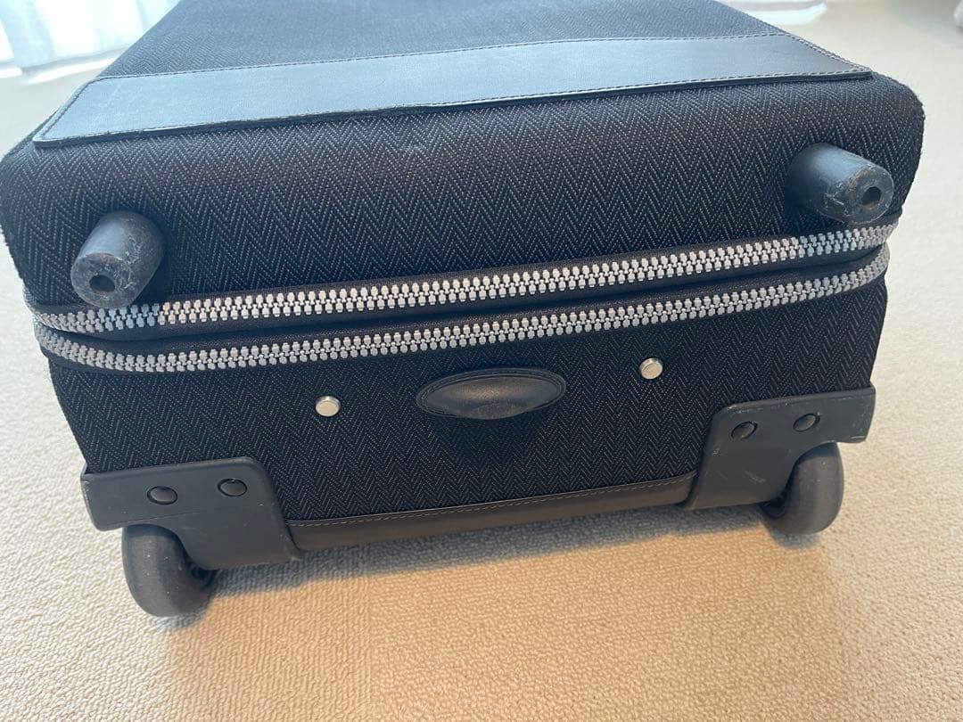 Paul Smith ブラック キャリーとブリーフケース